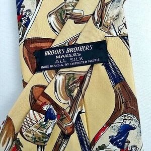 True Vintage Brooks Brothers Makers 100% Silk Tie Made in US Golf Yellow RARE